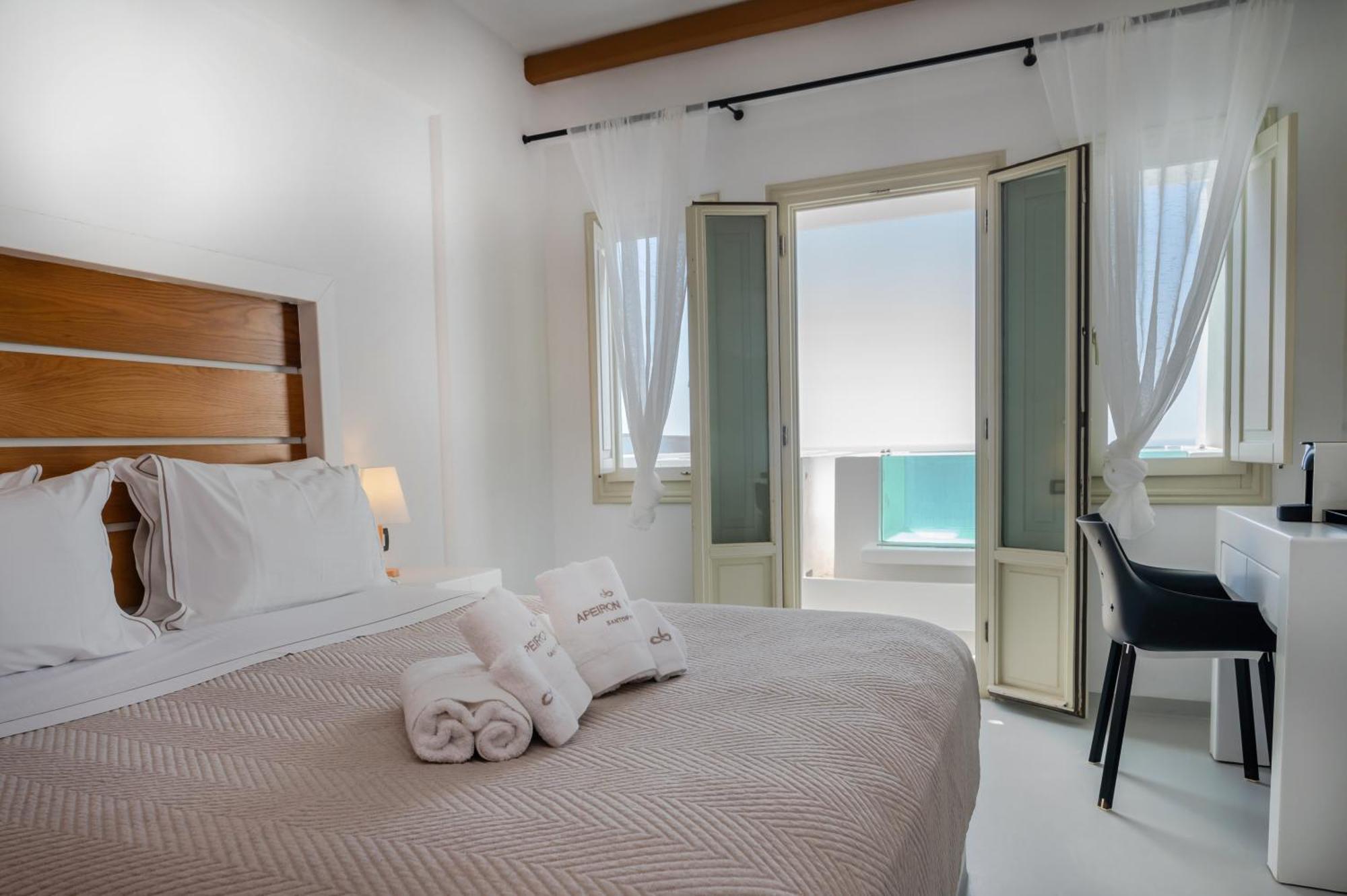 Apeiron Blue Santorini - Sustainable Adults Only 14 Plus Fira  Luaran gambar